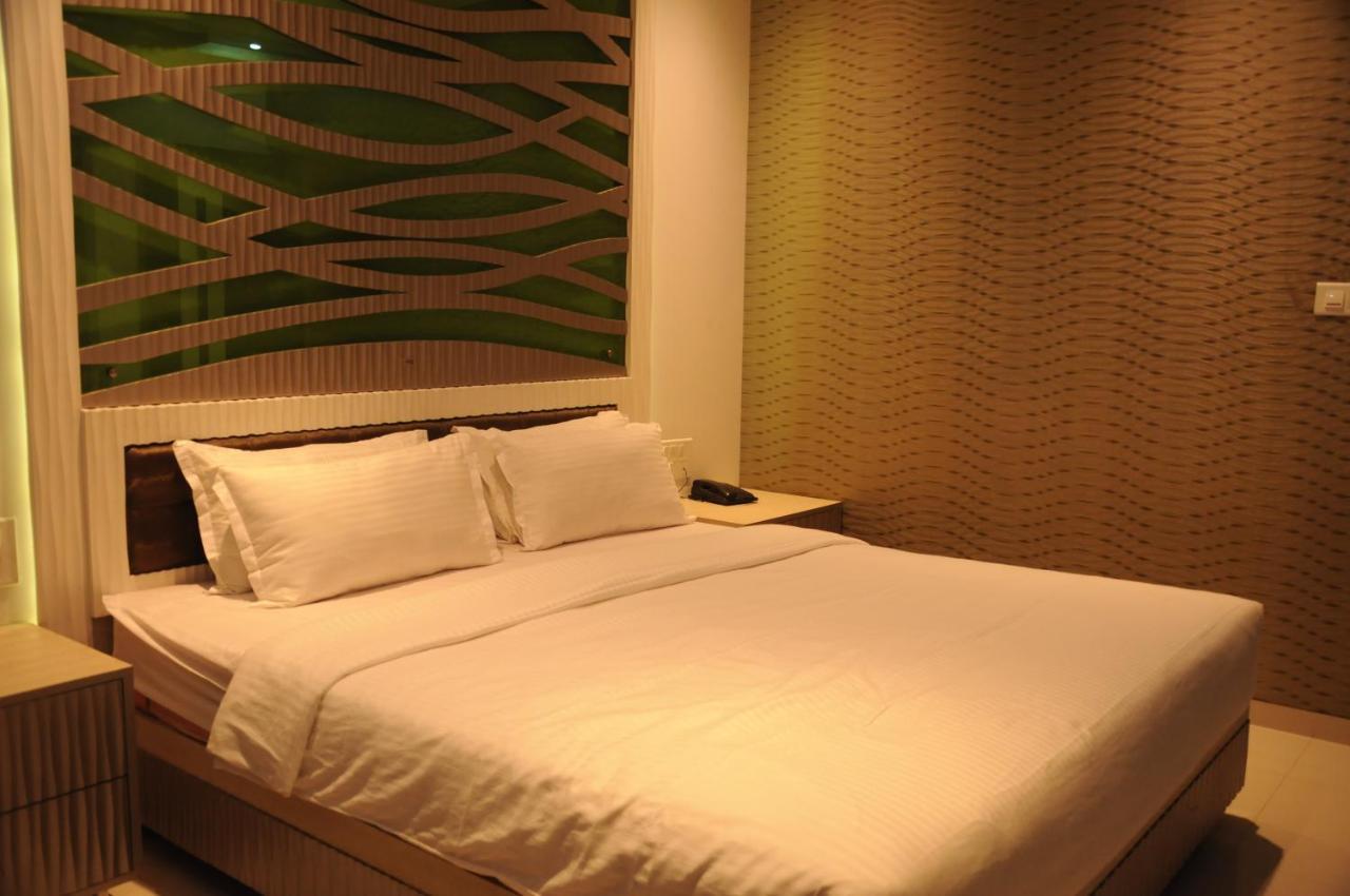 Hotel City Heart Shirdi Oda fotoğraf