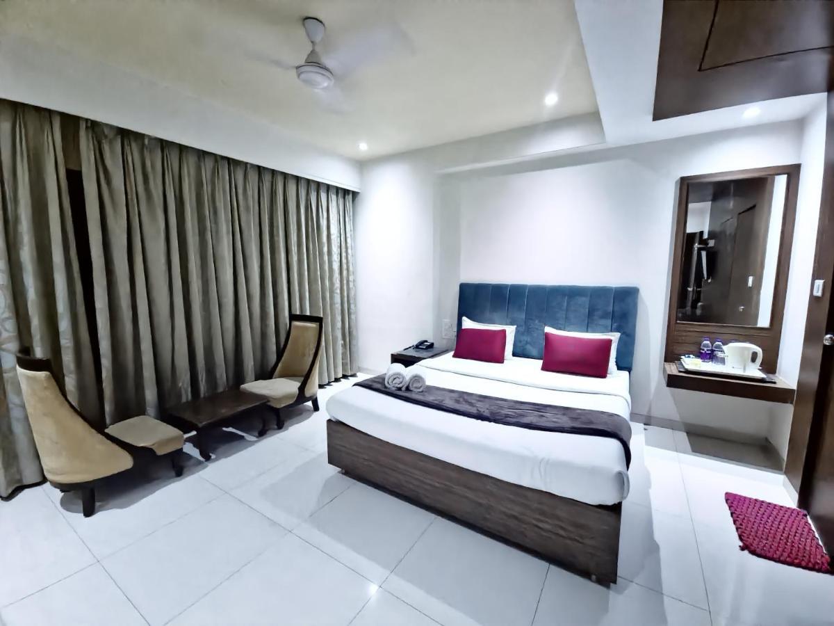 Hotel City Heart Shirdi Dış mekan fotoğraf