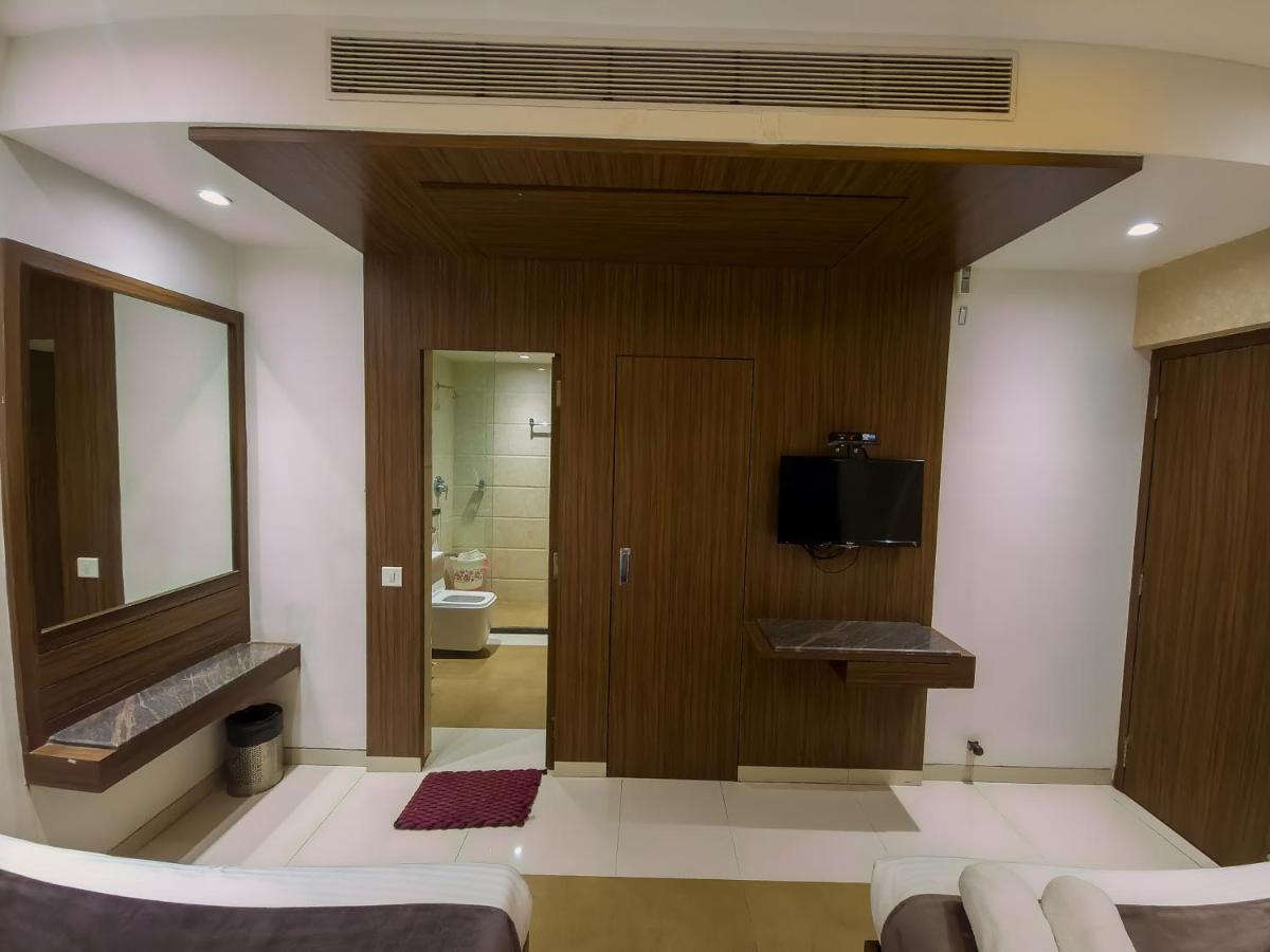 Hotel City Heart Shirdi Dış mekan fotoğraf