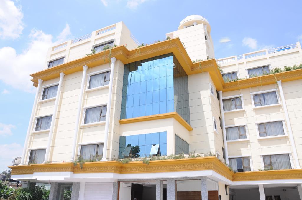 Hotel City Heart Shirdi Dış mekan fotoğraf