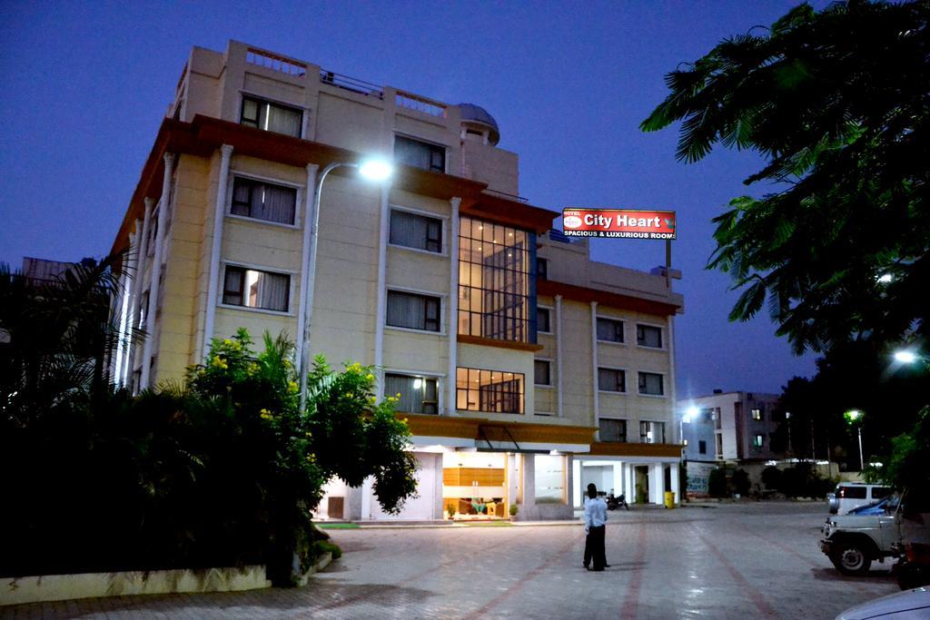 Hotel City Heart Shirdi Dış mekan fotoğraf